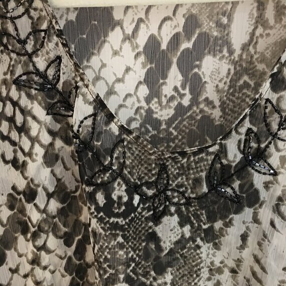 Beaded Swimsuit coverup - Picture 4 of 5